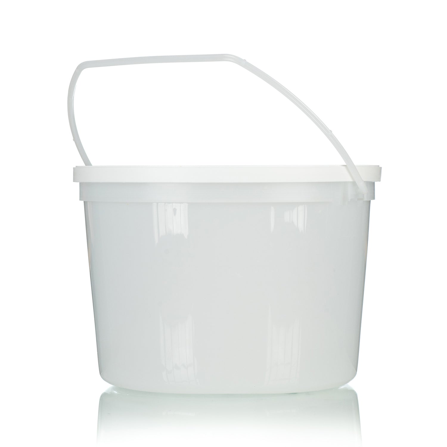 A white 4-litre ice cream pail with a handle and a snap-on lid.